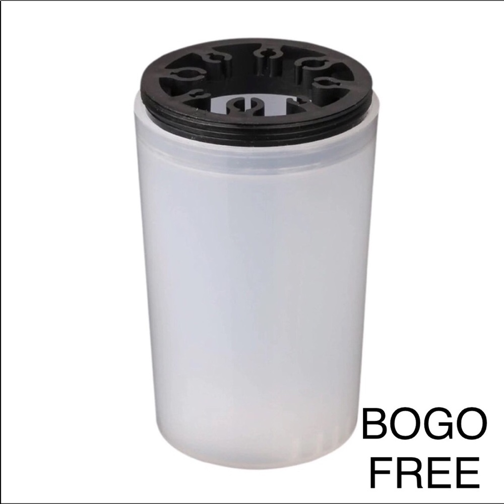 Cup/stand for nail art brushes